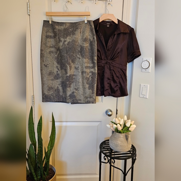 Danier print skirt - Picture 2 of 4